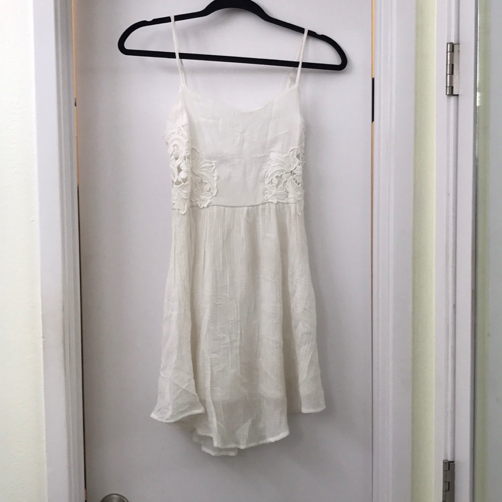 White linen dress!